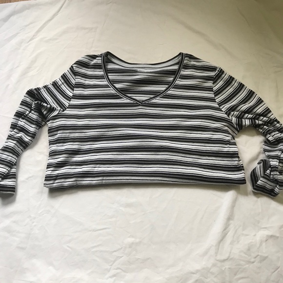 Northern Reflections Longsleeve Top! - Picture 2 of 4